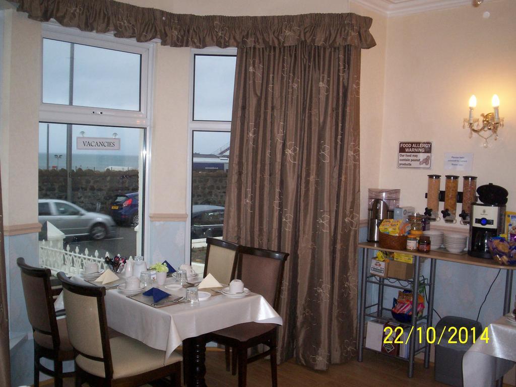 Atlantic View B&B Portrush Bagian luar foto